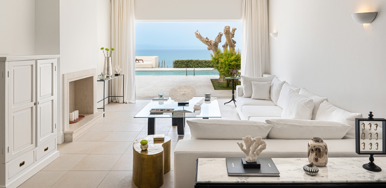 03-grand-sunset-residence-mandola-rosa-living-room-luxury-holidays